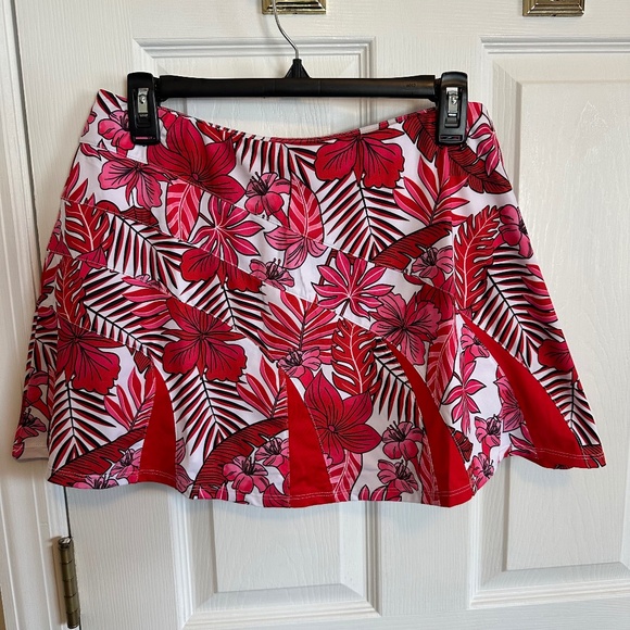 Tail Pants - Tail Skort, size Large, brand new with tags